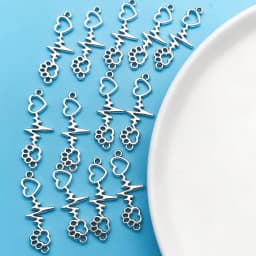 10/20/30pcs Antique Silvery Color Charms Dog Claw Love Heartbeat Double Hole Connector Charms For Jewelry Making Bracelets