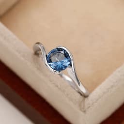 Huitan Luxury Solitaire Band Women's Rings with Blue Cubic Zirconia Simple and Elegant Bridal Wedding Rings 2022 Trendy Jewelry