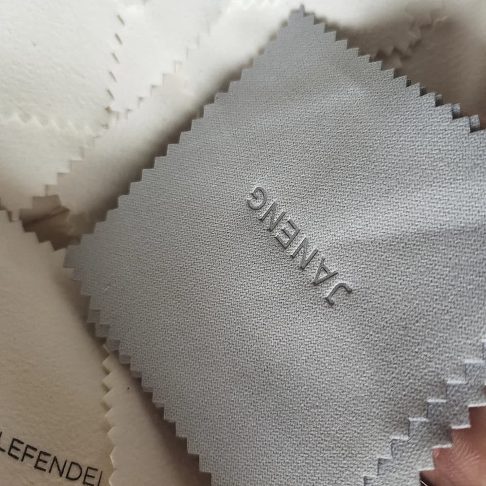 Press Emboss LOGO 500pcs 8*8cm Silver Polish OPP Bags Cloth for Silver Jewelry Cleaner Blue Microfiber Suede Fabric Material