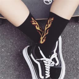 1 Pairs New The Trend of Men's Socks Black White Burning Flame Hip-Hop Blaze Power Torch Hot Streetwear Skateboard