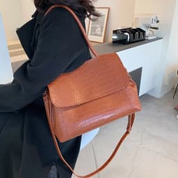 Large capacity PU leather women handbag 2026 tend brand Alligator Pattern shoulder bags ladies crossbody bags Casual Big Totes