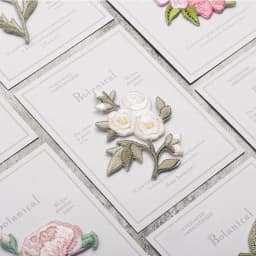 Flower Embroidery Stickers Iron On Patches Patch For Clothing Parches Ropa Termoadhesiv Bordados Para La Naszywki Toppe Vestiti