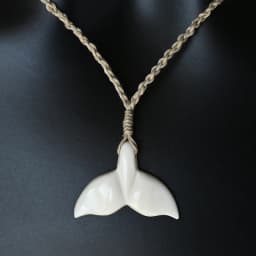 NGX039 Man Jewelry New Zealand Maori Tribes Pendant Natural Bone Whale's Tail Hemp Rope Weaving Beach Leisure Surfing Necklace