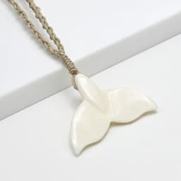 NGX039 Man Jewelry New Zealand Maori Tribes Pendant Natural Bone Whale's Tail Hemp Rope Weaving Beach Leisure Surfing Necklace