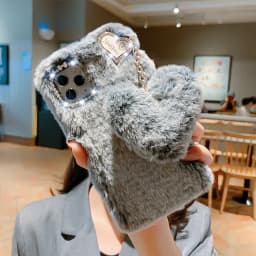 Luxury Love Pendant Phone Case For iPhone 15 Pro Max 14 13 12 11 X XS XR 8 7 6 6S Plus SE 2020 Cute Warm Winter Plush Fur Covers
