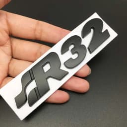 Car 3D Metal R32 Logo Sticker For GOLF 4 Golf 5mk4 mk5 r32 Car Body Trunk Emblem Badge Decal Sticker Car Styling