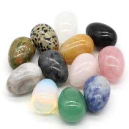 Wholesale Natural Stone Easter Colored Egg Shape Home Decoration Opal Reiki Healing Crystal Ornaments Polished Gems 20x30mm 1PC