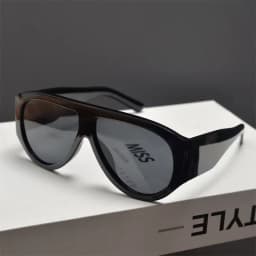 Oversized Pilot Sunglasses Women Fashion 2026 Luxury Big Frame One Piece Gradient Sunglasses Retro Classic Thick Shades