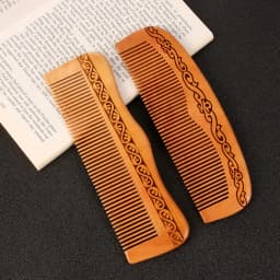 1PC Natural Peach Wood Handcrafted Fine Tooth Comb Anti-Static Head Massage Hairbrush Classic Comb Hair Styling Hair Care Tool