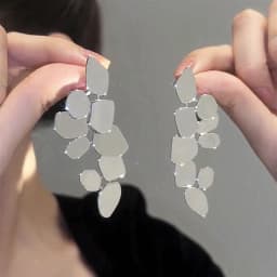 New European Exaggerated Women's Metal Hanging Earrings Multi-layers Alloy Pendants Twisted Unusual Earrings Fashion Cool Stuff