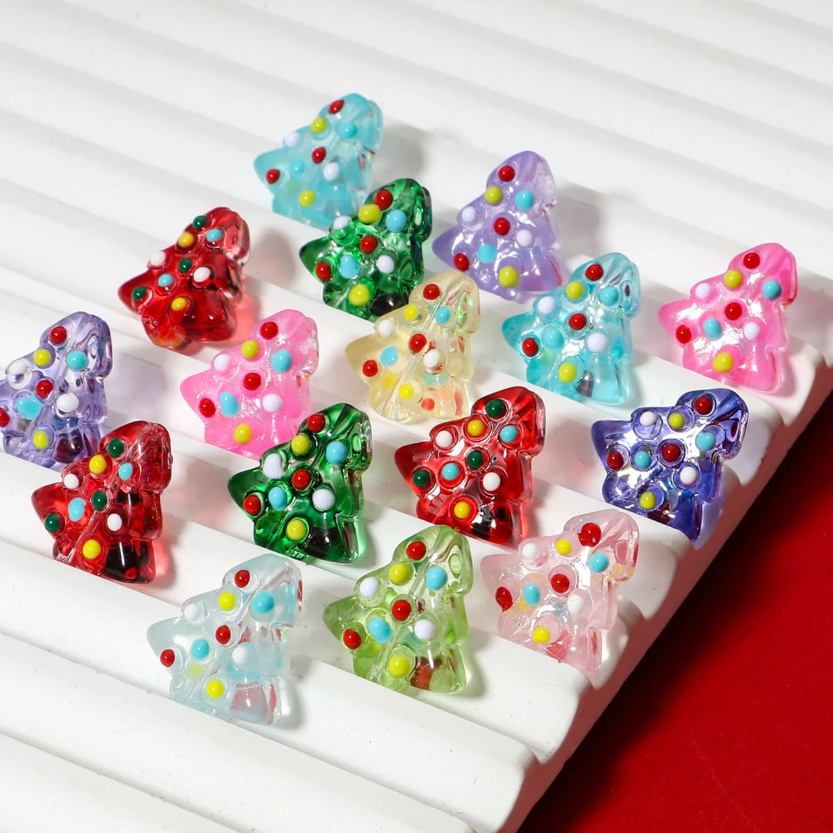 2PCs Lampwork Glass Beads Christmas Tree Multicolor Enamel Bead For DIY Charm Jewelry Making About 16mm x 15mm, Hole: Approx 1mm