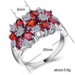 Huitan Hot Sale Cocktail Party Ring Flower Cubic Zirconia Valentine's Day Gift Fashion Jewelry Luxury Rings for Women & Lover