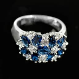Huitan Hot Sale Cocktail Party Ring Flower Cubic Zirconia Valentine's Day Gift Fashion Jewelry Luxury Rings for Women & Lover