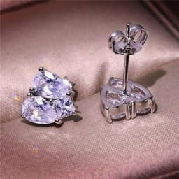 Huitan New Trendy Heart Stud Earrings for Bridal Wedding Engagement Silver Color Aesthetic Earrings High Quality Women's Jewelry
