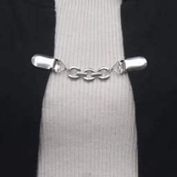 Cardigan Clip Sweater Shawl Clips Guardian Necklace Duck Mouth in Metal Clip Holder Legs Accessory Jewelry Best Gift