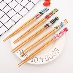 Reusable 5Pairs Set Handmade Bamboo Japanese Style Natural Wood Chopsticks Sushi Food Cat Flower Multi Color Wooden Chopsticks