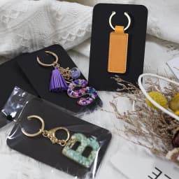 50pcs Keychain Display Cards with Self-Sealing Bags Keychain Card Hold Cardboard for Keyring Jewelry Display Packaging Wholesale