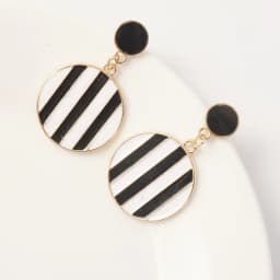 New Fashion Enamel Women Dangle Earrings Korean Flower Drop Geometric Statement Earrings for Female Wedding Ear Jewelry Aretes