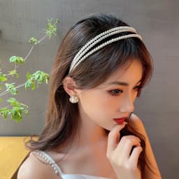 Three layer White Pearl Headbands for Women Handmade Wave Simple Hairbands Elegant Fashion Crown Retro Head Hoop Headdress