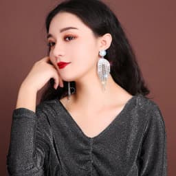 New high-quality zinc alloy rhinestone earrings jewelry drop earrings ladies personality temperament earrings princess hook earr
