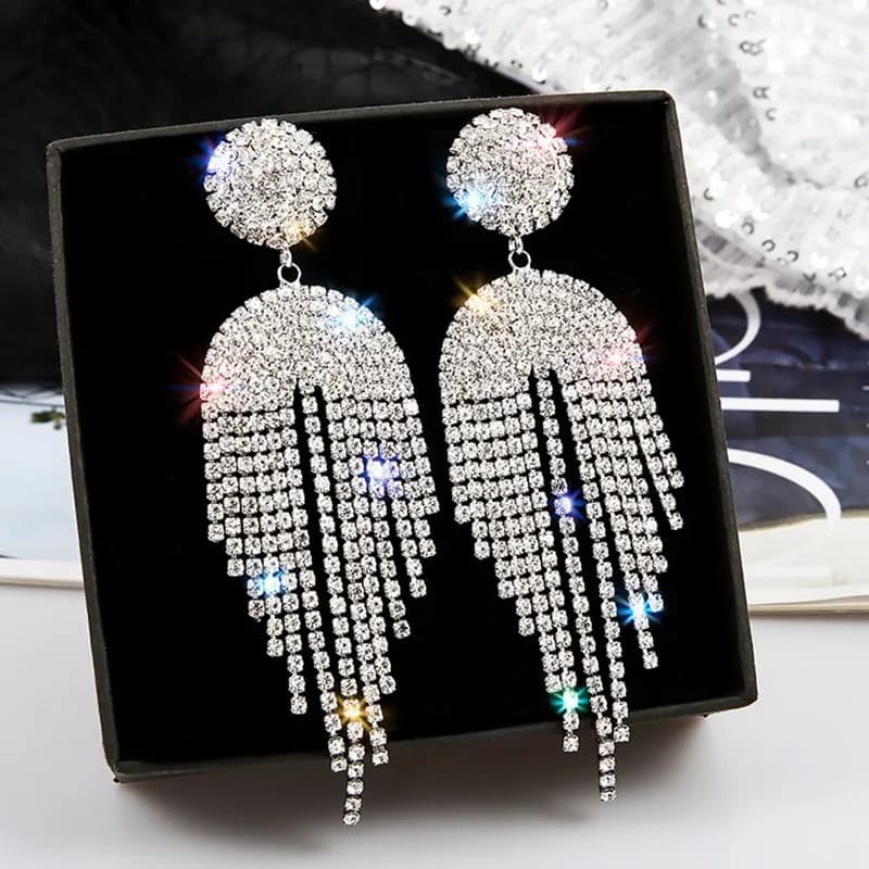 New high-quality zinc alloy rhinestone earrings jewelry drop earrings ladies personality temperament earrings princess hook earr