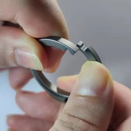 Real TC4 Titanium Alloy Key Ring EDC Keychain Rope Drop Hanging Buckle Men Women High-Quality Car Key Chain Connection Carbine
