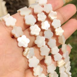 Natural White Flower Plum Shell Mother Of Pearl Loose Spacer Beads for Jewelry Making DIY Handmade Bracelet Necklace 6 8 10mm