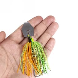 1pcs Fishing Lure 100mm 11g Blade Metal Bait With Rubber Skirt Artificial Wobbler Buzzbait Jigging Lure Spinner Spoon For Pike