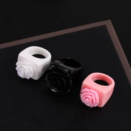 2024 New Trendy Geometric Square Round Resin Acrylic Chunky Rings for Women Girls Punk Style Knuckle Flower Rings Jewelry