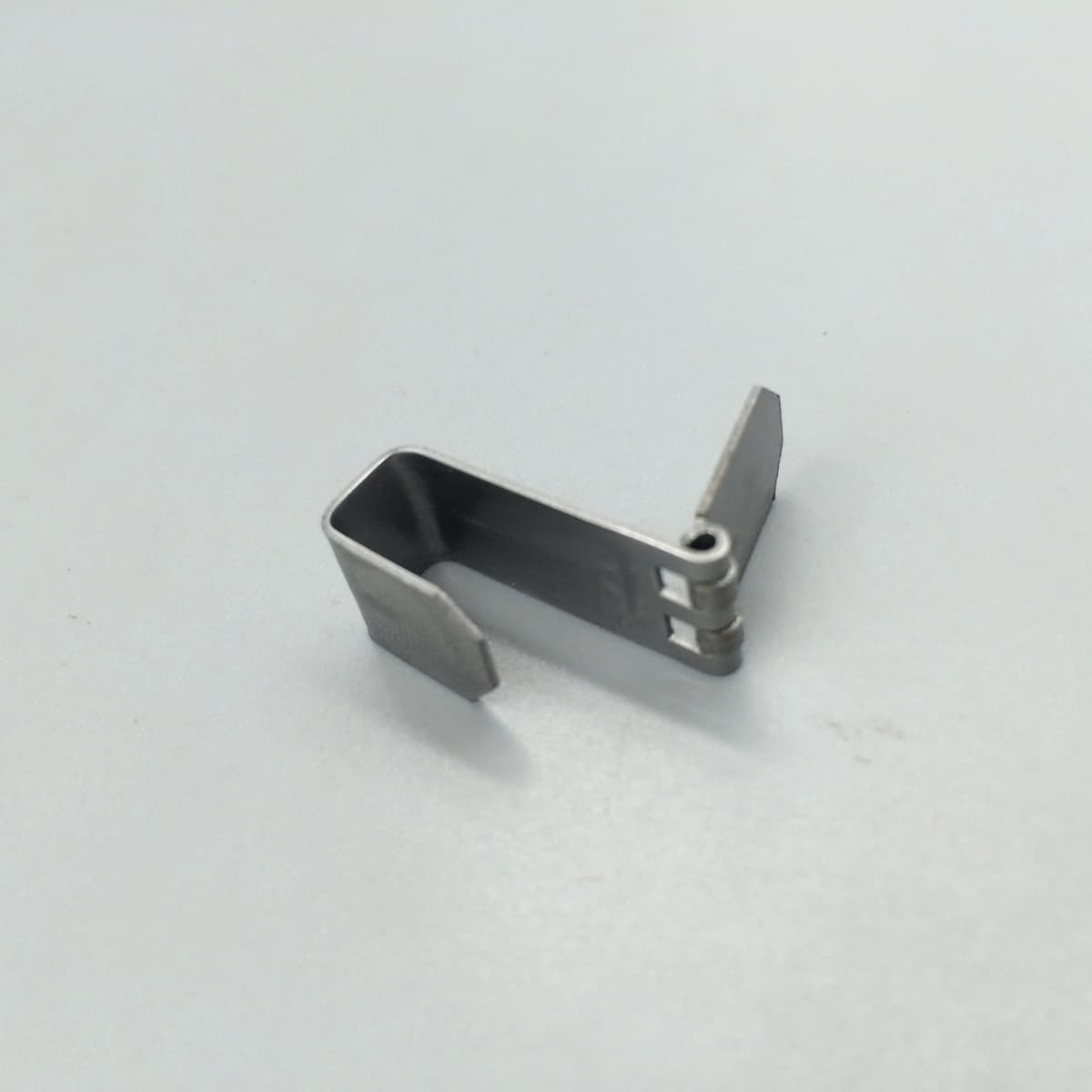 2pcs 9mm Metal Hinge Suitable For Zippo Zorro Grind Wheel Gas Oil Lighter Universal Repair Service Replacement Inner Part