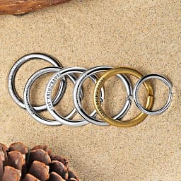 Titanium Keyring Brass Stainless Steel Material Key Arc Rings Luxury EDC Car Original Keychain Buckle for Accessories
