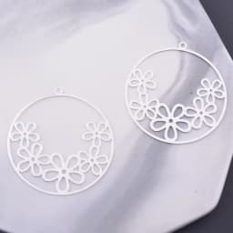 6pcs Diy Jewelry Light gold color Round Flower Charms Thin Pendant Silver Plated Earring Findings