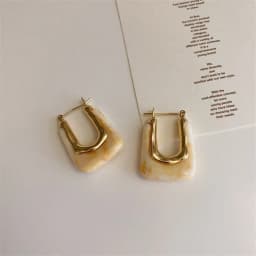2021 New Trendy Transparent Resin Hoop Earrings for Women Girls Geometric Irregular Metal Acrylic Earrings Party Jewelry