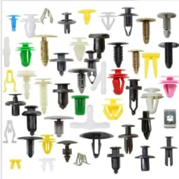 100pcs car mixed plastic buckle Clip for Volvo S40 S60 S80 XC60 XC90 v70 S80L V6 v40 v50 850 c30 v60 s70