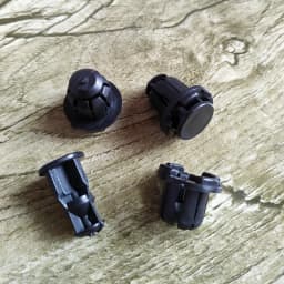 10PCS Car Side Skirt Clip Plastic Fasteners Retainer Rivets For VW Suzuki SX4 Swift Liana Alivio S-cross Vitara Shangyue M16A