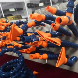 Good Quality G1/4" Adjustable Coolant Hose POM Plastic Cooling Pipe Round Flat Porous Flat Nozzle with Switch Valve PT NPT1/8