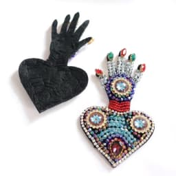 Handmade Beading Love Hand Cloth Stickers DIY Brooches Clothing Decoration Accessory Clothes Hole Patches