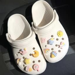 DIY Cute Animal Shoe Charms for Kids Detachable Buckle Hole Decorations Party Gift for Boys And Girls