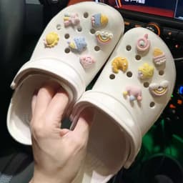 DIY Cute Animal Shoe Charms for Kids Detachable Buckle Hole Decorations Party Gift for Boys And Girls