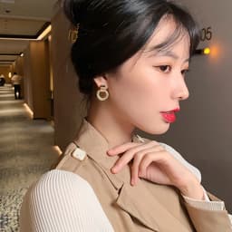 Retro Metallic Gold Colour Multiple Small Circle Pendant Earrings 2025 Jewelry Fashion Wedding Party Unusual Earrings For Woman