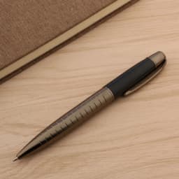 High Quality 022 Metal Ball point Pen Gun Gray Spin Black Stationery Office School Supplies ink Pens