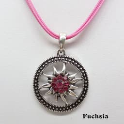 Fashion Round Vintage Sculptured Edelweiss Necklace for Women Pendant Traditional Rhinestone Rope Chain Choker Jewelry Wholesale