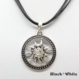 Fashion Round Vintage Sculptured Edelweiss Necklace for Women Pendant Traditional Rhinestone Rope Chain Choker Jewelry Wholesale