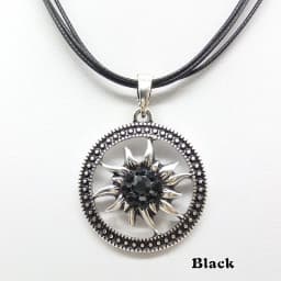 Fashion Round Vintage Sculptured Edelweiss Necklace for Women Pendant Traditional Rhinestone Rope Chain Choker Jewelry Wholesale