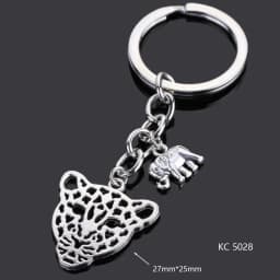 Love Heart Keychains For Woman Man Dog Cat Car Key Chain Wing Evil Eye Gun Fashion Jewelry Pendant Friend Original Wedding Gifts