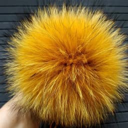 Big Colorful Fluffy Real Fox Fur Raccoon Pompoms With Button DIY Poms Balls Natural Fur Pompons For Hats Caps Shoes Whosale