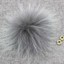 Big Colorful Fluffy Real Fox Fur Raccoon Pompoms With Button DIY Poms Balls Natural Fur Pompons For Hats Caps Shoes Whosale