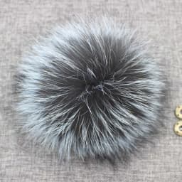 Big Colorful Fluffy Real Fox Fur Raccoon Pompoms With Button DIY Poms Balls Natural Fur Pompons For Hats Caps Shoes Whosale