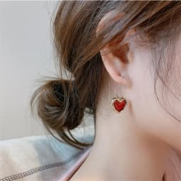 LATS Sweet Burgundy Enamel Heart Earrings for Women Girl Gold Color Metal Love Heart Hanging Dangle Earring Vintage Jewelry