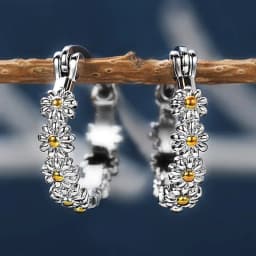 New Arrival Female Earrings Silver Needle Stackable Daisy Zircon Crystal Earrings For Women Jewelry Wholesale Pendientes